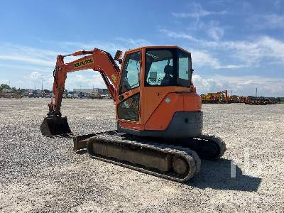 YANMAR VIO80 - Lánctalpas kotró: 2 kép. YANMAR VIO80 - Lánctalpas kotró: 2 kép.