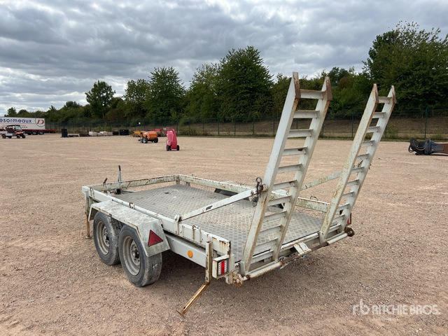 1992 Sorel Remorque 2 Essieux T/A Equipment Trailer - Gépszállító utánfutó: 4 kép. 1992 Sorel Remorque 2 Essieux T/A Equipment Trailer - Gépszállító utánfutó: 4 kép.