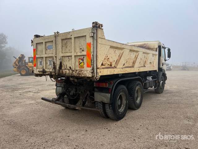 2003 Renault Kerax 370 DCI 6x4 Camion Benne (Inoperable) T/A Dump Truck - Billenőplatós teherautó: 3 kép. 2003 Renault Kerax 370 DCI 6x4 Camion Benne (Inoperable) T/A Dump Truck - Billenőplatós teherautó: 3 kép.