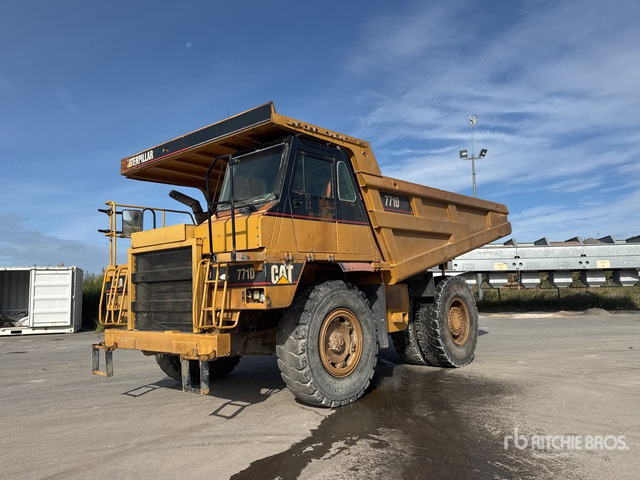 2006 Cat 771D Tombereau Rigide Haul Truck - Bánya teherautó: 2 kép. 2006 Cat 771D Tombereau Rigide Haul Truck - Bánya teherautó: 2 kép.