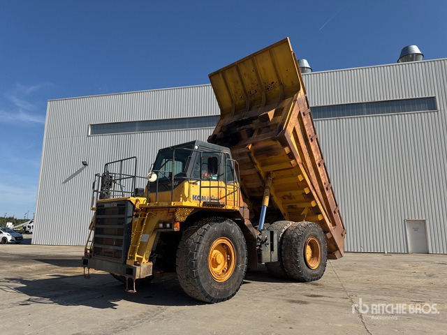 2006 Komatsu HD605-7 Tombereau Rigide Haul Truck - Bánya teherautó: 4 kép. 2006 Komatsu HD605-7 Tombereau Rigide Haul Truck - Bánya teherautó: 4 kép.