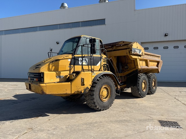 2007 Cat 730 6x6 Tombereau Articule Ejecteur ... Articulated Dump Truck - Csuklós dömper: 1 kép. 2007 Cat 730 6x6 Tombereau Articule Ejecteur ... Articulated Dump Truck - Csuklós dömper: 1 kép.
