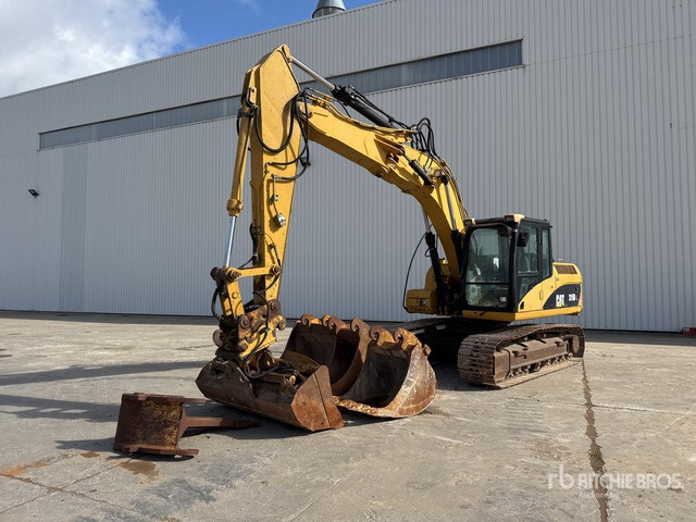 2008 Cat 315D Pelle Sur Chenilles Tracked Excavator - Lánctalpas kotró: 1 kép. 2008 Cat 315D Pelle Sur Chenilles Tracked Excavator - Lánctalpas kotró: 1 kép.