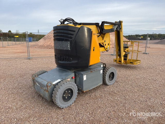 2008 Haulotte HA12IP 2WD Electric Nacelle Articulee ... Articulating Boom Lift - Személyemelő: 1 kép. 2008 Haulotte HA12IP 2WD Electric Nacelle Articulee ... Articulating Boom Lift - Személyemelő: 1 kép.