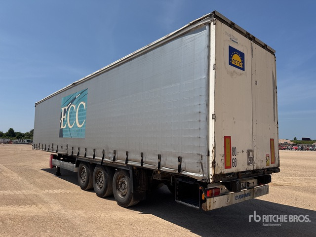 2008 Krone SD Tri/A Semi Remorque A Rideaux C ... Curtain Side Trailer - Szárzúzó/ Mulcsozó: 3 kép. 2008 Krone SD Tri/A Semi Remorque A Rideaux C ... Curtain Side Trailer - Szárzúzó/ Mulcsozó: 3 kép.