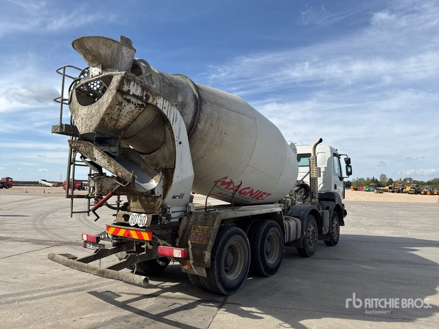 2008 Renault Kerax 370DXi 8x4 Camion Malaxeur Mixer Truck - Betonmixer: 3 kép. 2008 Renault Kerax 370DXi 8x4 Camion Malaxeur Mixer Truck - Betonmixer: 3 kép.