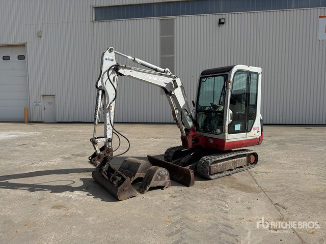 2008 Takeuchi TB125 Mini-Pelle Mini Excavator: <6.6t - Minikotró: 2 kép. 2008 Takeuchi TB125 Mini-Pelle Mini Excavator: <6.6t - Minikotró: 2 kép.