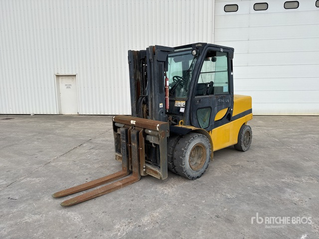 2008 Yale GDP50VX Chariot Elevateur Forklift - Villás targonca: 2 kép. 2008 Yale GDP50VX Chariot Elevateur Forklift - Villás targonca: 2 kép.