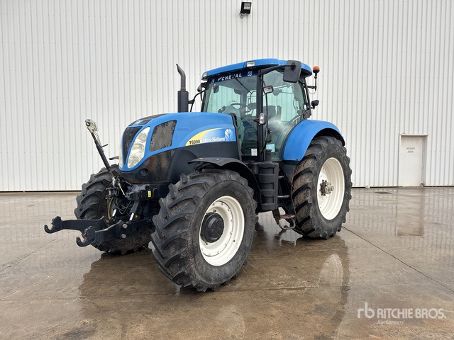 2010 New Holland T6090 4x4 Tracteur Agricole 4WD Tractor - Traktor: 1 kép. 2010 New Holland T6090 4x4 Tracteur Agricole 4WD Tractor - Traktor: 1 kép.