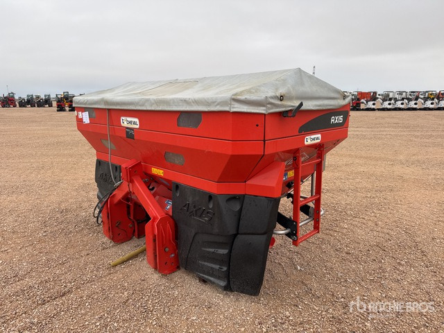2011 Kuhn AXIS 50.1W 36 m 3-Point 3000 gal Epandeur ... Fertilizer Spreader - Műtrágyaszóró: 4 kép. 2011 Kuhn AXIS 50.1W 36 m 3-Point 3000 gal Epandeur ... Fertilizer Spreader - Műtrágyaszóró: 4 kép.