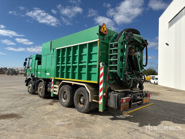 2011 Renault Kerax 8x4 Camion Aspiratrice Vacuum Excavator Truck - Szippantós autó: 3 kép. 2011 Renault Kerax 8x4 Camion Aspiratrice Vacuum Excavator Truck - Szippantós autó: 3 kép.
