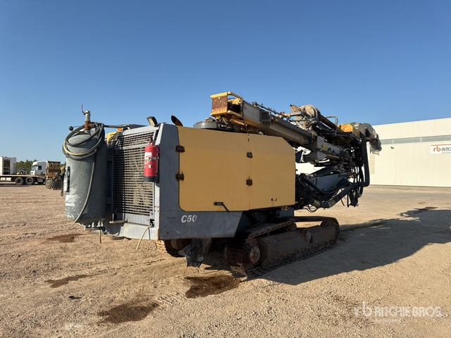 2012 Atlas Copco Smart ROC C50-10SF Crawler Blasthole Drill - Fúrógép: 3 kép. 2012 Atlas Copco Smart ROC C50-10SF Crawler Blasthole Drill - Fúrógép: 3 kép.