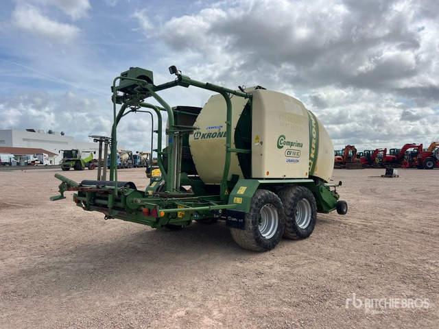 2012 Krone Comprima CV150XC Presse Enrubanneuse 2 Essieux T/A Round Baler - Bálázó: 3 kép. 2012 Krone Comprima CV150XC Presse Enrubanneuse 2 Essieux T/A Round Baler - Bálázó: 3 kép.