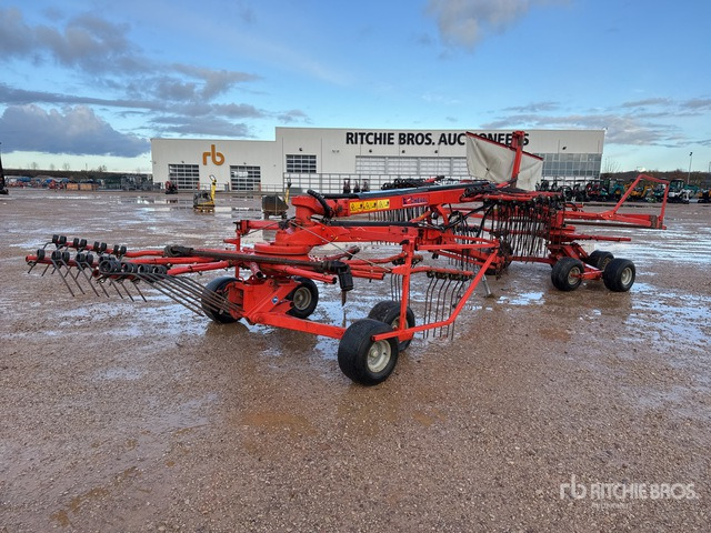 2012 Kuhn GA 7932 7.8 m Semi-Mount 2 Rotor Andaineur Hay Rake - Szénaforgató: 1 kép. 2012 Kuhn GA 7932 7.8 m Semi-Mount 2 Rotor Andaineur Hay Rake - Szénaforgató: 1 kép.