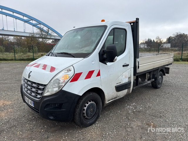 2012 Renault Master dci 125 Camion Plateau Flatbed Dump Truck: Light Duty - Billenőplatós teherautó: 1 kép. 2012 Renault Master dci 125 Camion Plateau Flatbed Dump Truck: Light Duty - Billenőplatós teherautó: 1 kép.