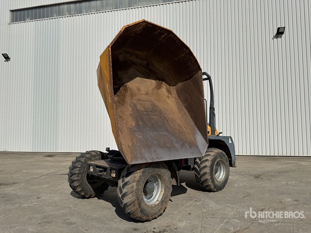2013 Bergman 2090R 9 t 4x4 Swivel Motobasculeur A ... Dumper - Minidömper: 4 kép. 2013 Bergman 2090R 9 t 4x4 Swivel Motobasculeur A ... Dumper - Minidömper: 4 kép.