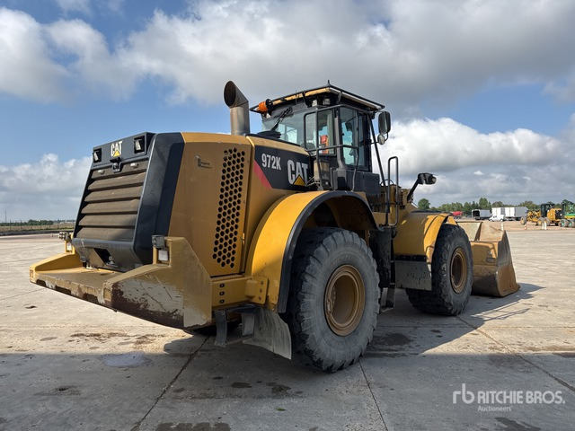 2013 Cat 972K Chargeuse sur Pneus Wheel Loader - Gumikerekes homlokrakodó: 4 kép. 2013 Cat 972K Chargeuse sur Pneus Wheel Loader - Gumikerekes homlokrakodó: 4 kép.