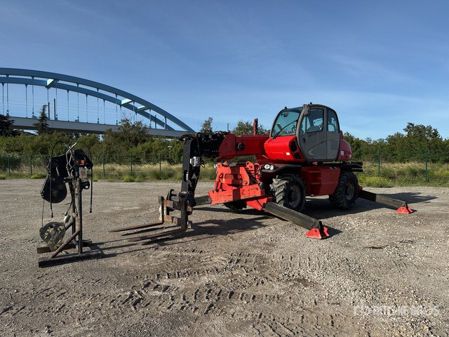 2013 Manitou MRT 2150 Chariot Telescopique Rotatif Telehandler - Teleszkópos rakodó: 2 kép. 2013 Manitou MRT 2150 Chariot Telescopique Rotatif Telehandler - Teleszkópos rakodó: 2 kép.