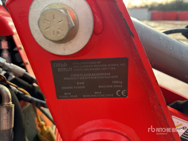 2014 Ditch Witch 4x4 Porteur Pour Tranchesue-Tar ... Trencher Trailer - Pótkocsi mélybölcsős: 1 kép. 2014 Ditch Witch 4x4 Porteur Pour Tranchesue-Tar ... Trencher Trailer - Pótkocsi mélybölcsős: 1 kép.