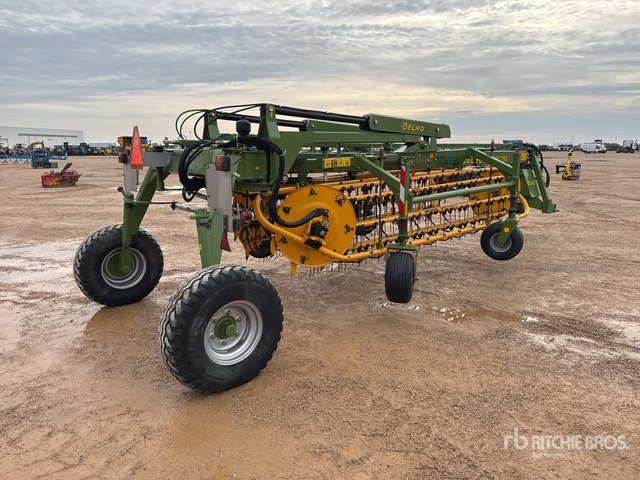 2015 Elho V-Twin 750 7500 mm Semi-Mount Andaineur Hay Rake - Szénaforgató: 3 kép. 2015 Elho V-Twin 750 7500 mm Semi-Mount Andaineur Hay Rake - Szénaforgató: 3 kép.