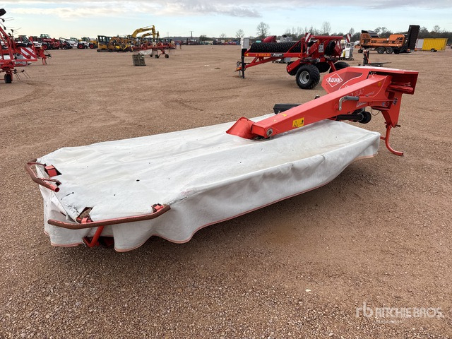 2015 Kuhn GMD3110 3100 mm 3-Point Hitch Faucheuse Disc Mower - Fűkasza: 3 kép. 2015 Kuhn GMD3110 3100 mm 3-Point Hitch Faucheuse Disc Mower - Fűkasza: 3 kép.