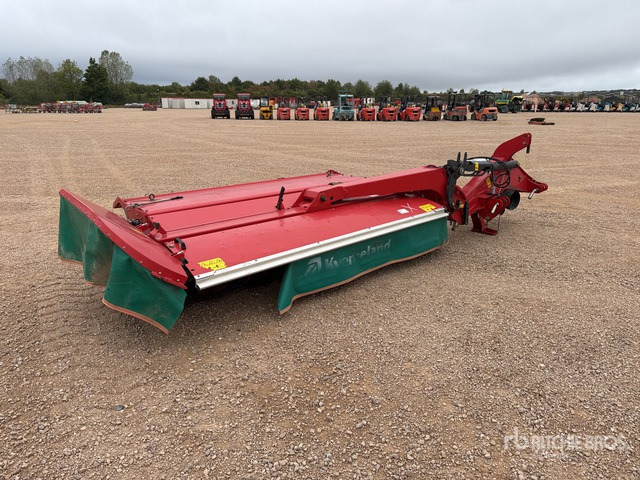 2015 Kverneland 3232 MN 3200 mm 3-Point Hitch Faucheuse ... Mower Conditioner - Fűkasza: 1 kép. 2015 Kverneland 3232 MN 3200 mm 3-Point Hitch Faucheuse ... Mower Conditioner - Fűkasza: 1 kép.