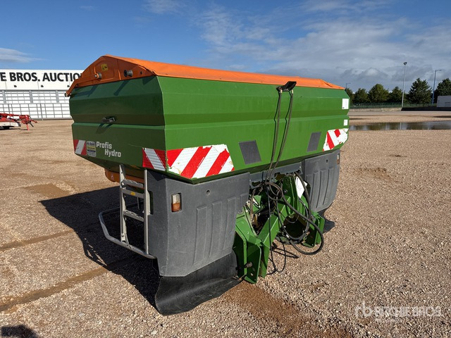 2016 Amazone ZATS 4200 Hydro 54 m 3-Point 4200 L Epandeur A ... Fertilizer Spreader - Műtrágyaszóró: 1 kép. 2016 Amazone ZATS 4200 Hydro 54 m 3-Point 4200 L Epandeur A ... Fertilizer Spreader - Műtrágyaszóró: 1 kép.
