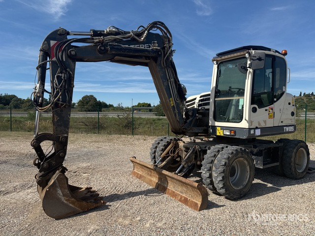 2016 Terex TW85 Pelle Sur Pneus Wheel Excavator - Gumikerekes kotró: 2 kép. 2016 Terex TW85 Pelle Sur Pneus Wheel Excavator - Gumikerekes kotró: 2 kép.