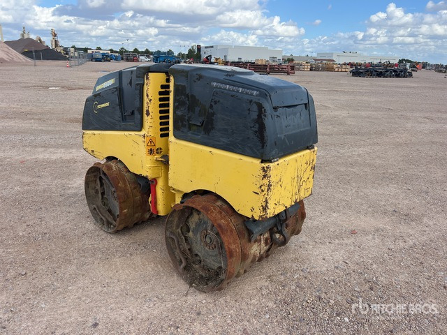 2017 Bomag BMP 8500 Compacteur De Tranchee Pied De ... Trench Compactor - Minihenger: 4 kép. 2017 Bomag BMP 8500 Compacteur De Tranchee Pied De ... Trench Compactor - Minihenger: 4 kép.