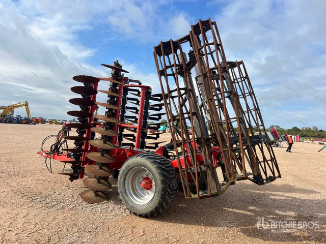 2017 Gregoire Besson Normandie 5 m Dechaumeur A Disques Disc Harrow - Tárcsás borona: 3 kép. 2017 Gregoire Besson Normandie 5 m Dechaumeur A Disques Disc Harrow - Tárcsás borona: 3 kép.