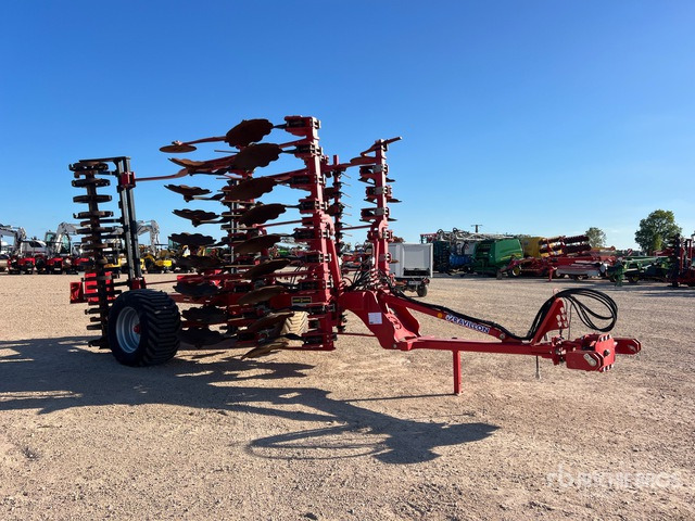2017 Labbe Rotiel Quadrix 5234 HY Semi-Mount Dechaumeur A Disques 5 m Disc Harrow - Tárcsás borona: 3 kép. 2017 Labbe Rotiel Quadrix 5234 HY Semi-Mount Dechaumeur A Disques 5 m Disc Harrow - Tárcsás borona: 3 kép.