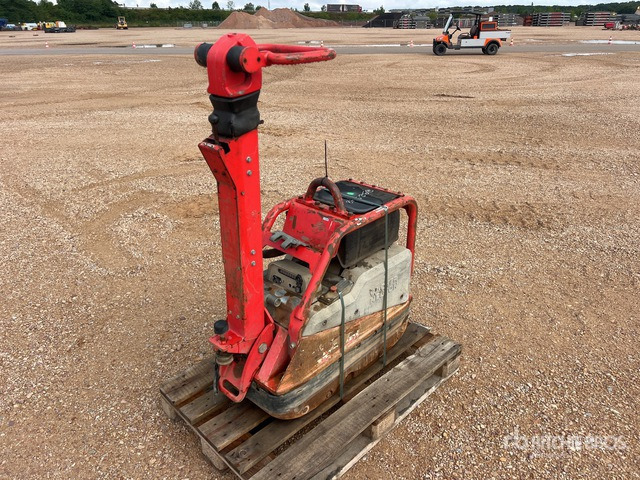 2017 Wacker Neuson DPU4545Hech Plaque Vibante Vibratory Plate Compactor - Lapvibrátor: 3 kép. 2017 Wacker Neuson DPU4545Hech Plaque Vibante Vibratory Plate Compactor - Lapvibrátor: 3 kép.