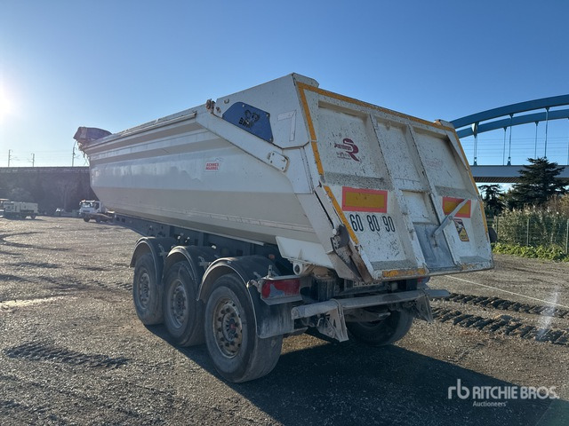 2018 Benalu C3910C2AB Tri/A Semi-Remorque Benne 3 Essieux End Dump Trailer - Pótkocsi billenőplatós: 2 kép. 2018 Benalu C3910C2AB Tri/A Semi-Remorque Benne 3 Essieux End Dump Trailer - Pótkocsi billenőplatós: 2 kép.