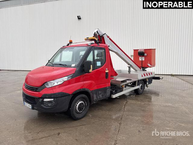 2018 Iveco Daily-Multitel 2018 Multitel 160Alu 14 m on Ca ... Bucket Truck - Emelőkosaras teherautó: 1 kép. 2018 Iveco Daily-Multitel 2018 Multitel 160Alu 14 m on Ca ... Bucket Truck - Emelőkosaras teherautó: 1 kép.