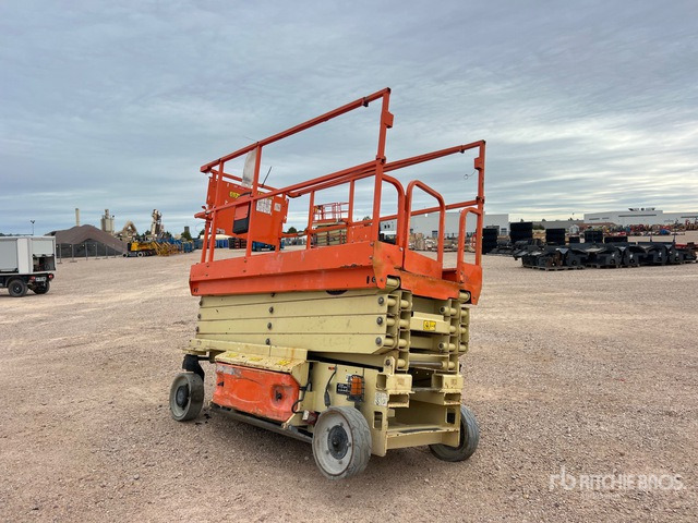 2018 JLG 2645ES Electric Nacelle Ciseaux (Inope ... Scissor Lift - Ollós emelő: 3 kép. 2018 JLG 2645ES Electric Nacelle Ciseaux (Inope ... Scissor Lift - Ollós emelő: 3 kép.