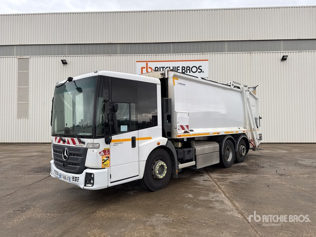 2018 Mercedes-Benz Econic 2630 NGT 6x2 Camion Benne A Ordures Mena ... Waste Collection Truck - Szemetesautó: 2 kép. 2018 Mercedes-Benz Econic 2630 NGT 6x2 Camion Benne A Ordures Mena ... Waste Collection Truck - Szemetesautó: 2 kép.