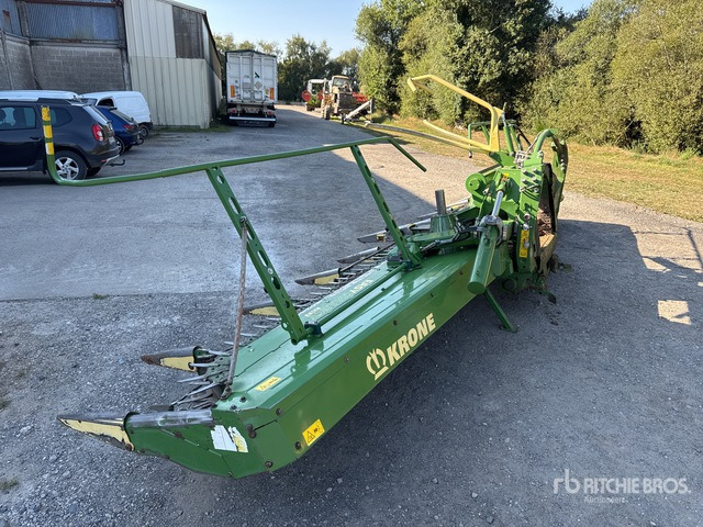 2019 Krone E-Collect 750-2 10 Row 7500 mm Corn Cueilleur A ... Forage Harvester Header - Szárzúzó/ Mulcsozó: 4 kép. 2019 Krone E-Collect 750-2 10 Row 7500 mm Corn Cueilleur A ... Forage Harvester Header - Szárzúzó/ Mulcsozó: 4 kép.