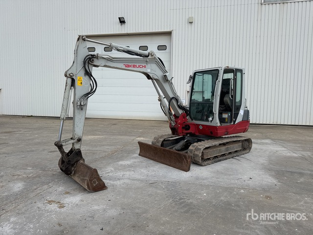 2019 Takeuchi TB250 Mini Pelle Mini Excavator: <6.6t - Minikotró: 1 kép. 2019 Takeuchi TB250 Mini Pelle Mini Excavator: <6.6t - Minikotró: 1 kép.
