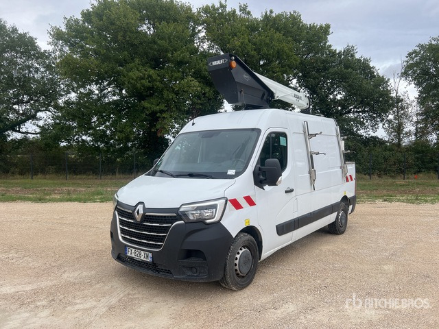 2021 Renault Master 2021 Versalift VTL120C EVO 9 m ... Bucket Truck - Emelőkosaras teherautó: 1 kép. 2021 Renault Master 2021 Versalift VTL120C EVO 9 m ... Bucket Truck - Emelőkosaras teherautó: 1 kép.