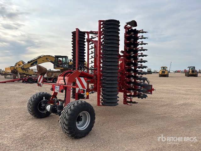 2022 Beyne Terra Disc Pro 600 6 m Semi-Mount Dechaumeur A Dis ... Disc Harrow - Tárcsás borona: 4 kép. 2022 Beyne Terra Disc Pro 600 6 m Semi-Mount Dechaumeur A Dis ... Disc Harrow - Tárcsás borona: 4 kép.