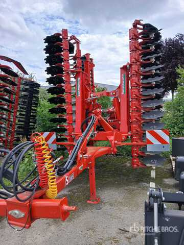 2023 Beyne Terra Disc 6 m Semi-Mount Dechaumeur A Dis ... Disc Harrow - Tárcsás borona: 2 kép. 2023 Beyne Terra Disc 6 m Semi-Mount Dechaumeur A Dis ... Disc Harrow - Tárcsás borona: 2 kép.