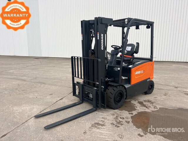 2023 Doosan B25X-7 PLUS 2500 kg Chariot Elevateur Elect ... Electric Forklift - Elektromos targonca: 1 kép. 2023 Doosan B25X-7 PLUS 2500 kg Chariot Elevateur Elect ... Electric Forklift - Elektromos targonca: 1 kép.