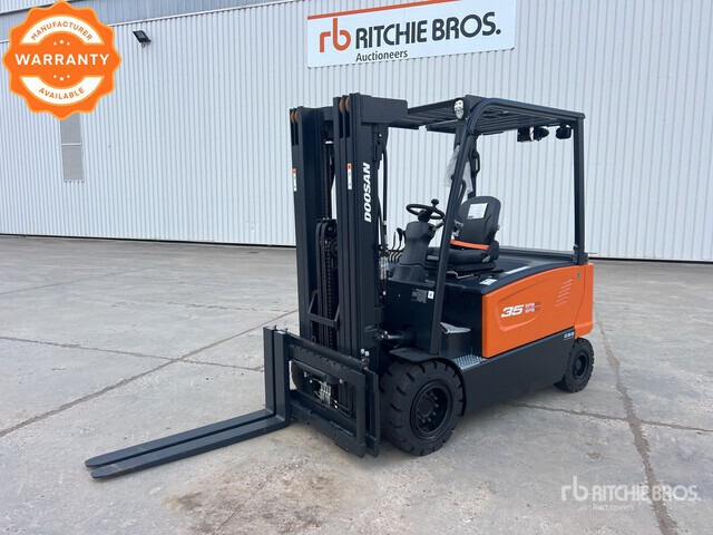 2023 Doosan B35X-7 PLUS 3500 kg Chariot Elevateur Elect ... Electric Forklift - Elektromos targonca: 1 kép. 2023 Doosan B35X-7 PLUS 3500 kg Chariot Elevateur Elect ... Electric Forklift - Elektromos targonca: 1 kép.
