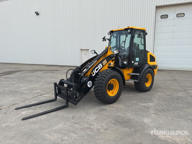 2023 JCB 409 Chargeuse Sur Pneus Wheel Loader - Gumikerekes homlokrakodó: 1 kép. 2023 JCB 409 Chargeuse Sur Pneus Wheel Loader - Gumikerekes homlokrakodó: 1 kép.