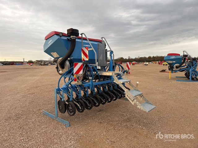 2023 Lemken Solitair 9+/300 3 m 3-Point Combine De Semis Air Seeder - Szemenkénti vetőgép: 3 kép. 2023 Lemken Solitair 9+/300 3 m 3-Point Combine De Semis Air Seeder - Szemenkénti vetőgép: 3 kép.