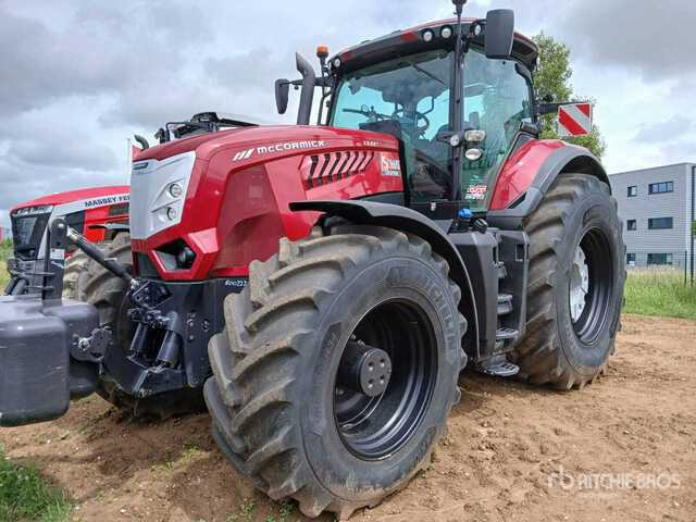 2023 McCormick X8.627 VT Drive Tracteur Agricole 4WD Tractor - Traktor: 2 kép. 2023 McCormick X8.627 VT Drive Tracteur Agricole 4WD Tractor - Traktor: 2 kép.