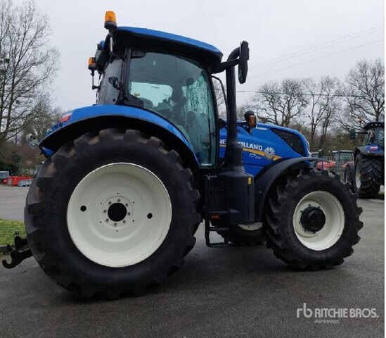 2023 New Holland T7.210 AutoCommand Tracteur Agricole 4WD Tractor - Traktor: 1 kép. 2023 New Holland T7.210 AutoCommand Tracteur Agricole 4WD Tractor - Traktor: 1 kép.