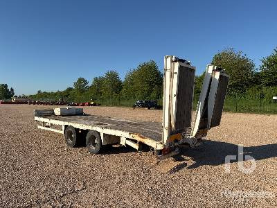 ASCA T/A Semi-Remorque Porte-Engins ... - Félpótkocsi mélybölcsős: 2 kép. ASCA T/A Semi-Remorque Porte-Engins ... - Félpótkocsi mélybölcsős: 2 kép.