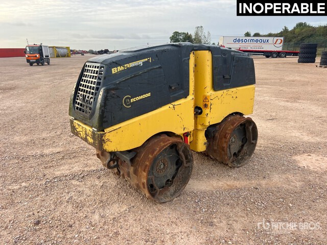 Bomag BMP 8500 Rouleau de compactage - Minihenger: 1 kép. Bomag BMP 8500 Rouleau de compactage - Minihenger: 1 kép.