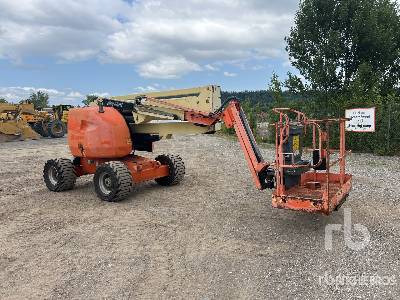 JLG 450AJ SERIES II 4WD Diesel Nacelle Articulee - Személyemelő: 3 kép. JLG 450AJ SERIES II 4WD Diesel Nacelle Articulee - Személyemelő: 3 kép.